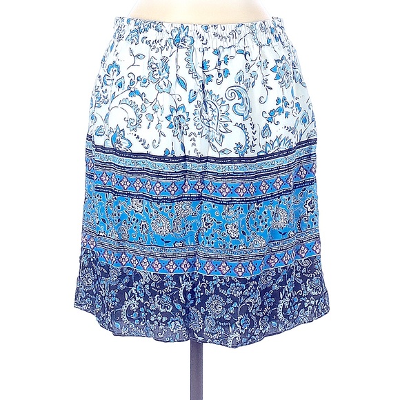 Ann Taylor Loft Petite Floral Skirt - Picture 2 of 2